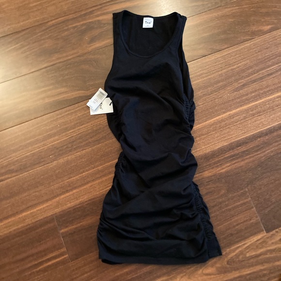 NWT Aritzia TNA Malibu Dress - Picture 3 of 3